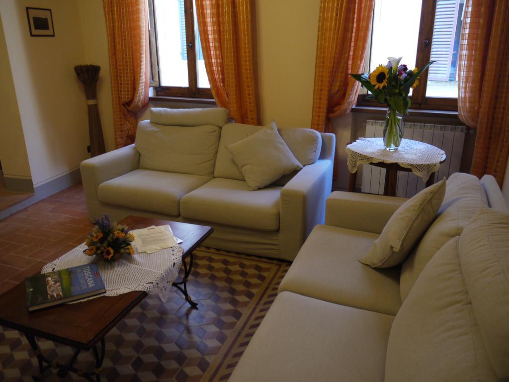 Il Corso Apartment Montepulciano Room photo